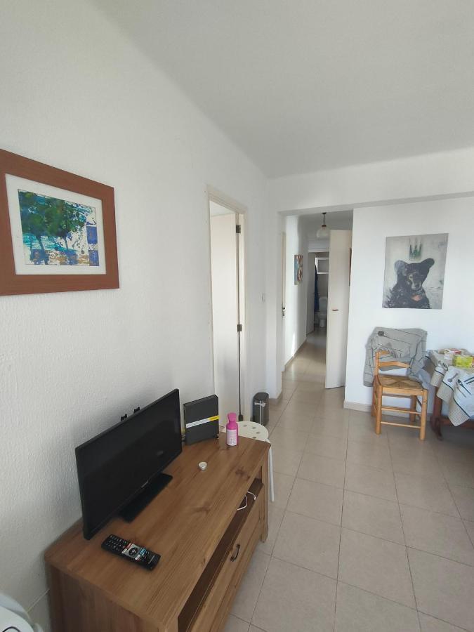 Camera Privata Singola In Appartamento, Bagno In Comune, Aria Condizionata Caldo Freddo, Wifi, Tv Llucmajor  Kamer foto